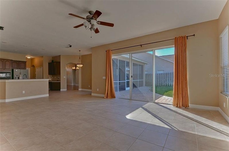 Photo 20 of 25 - 14827 Coral Berry Dr, Tampa, FL 33626