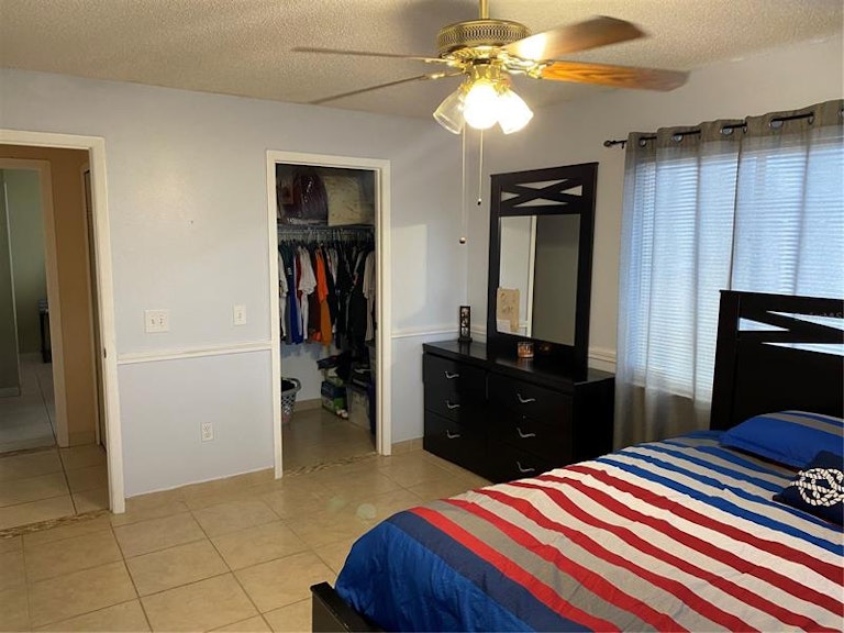 Photo 14 of 21 - 2120 El Campo Ave, Deltona, FL 32725