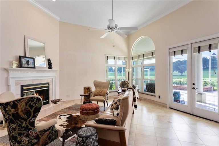 Photo 6 of 39 - 1833 Baillie Glass Ln, Orlando, FL 32835