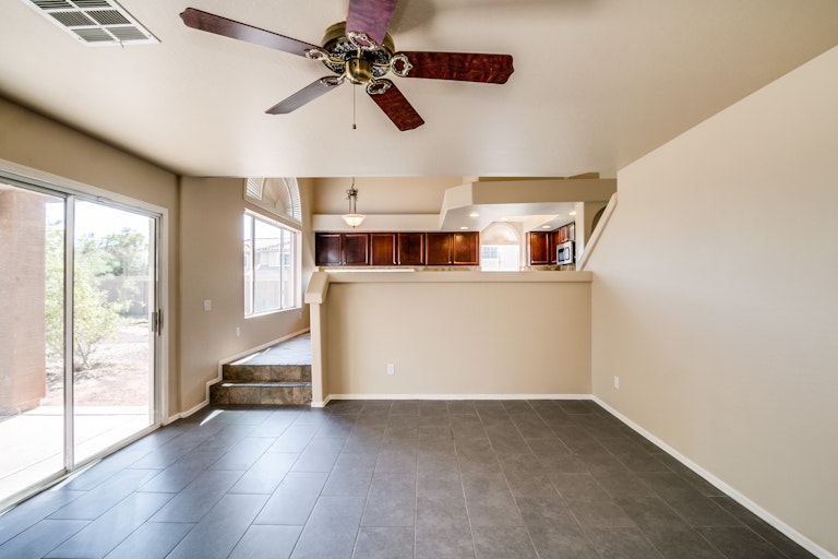 Photo 15 of 33 - 22237 W Solano Dr, Buckeye, AZ 85326