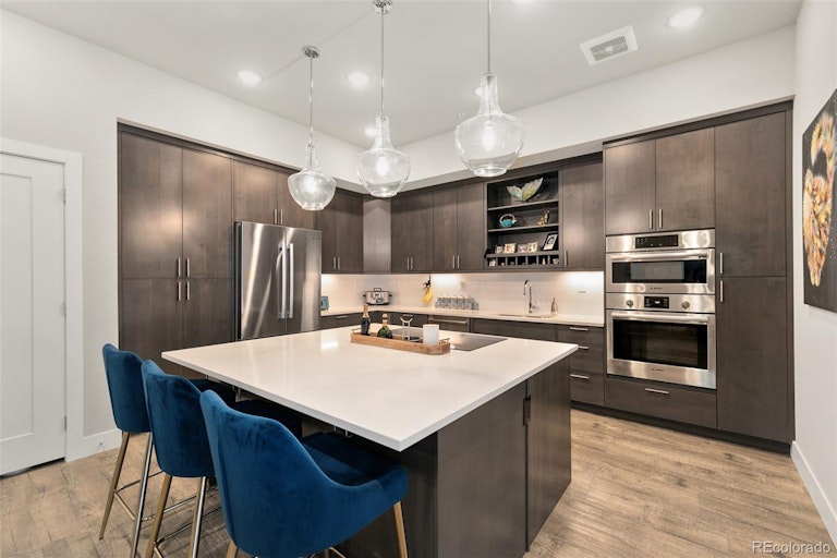 Photo 4 of 15 - 6618 E Lowry Blvd #205, Denver, CO 80230