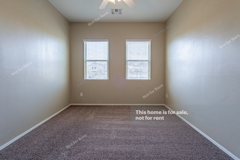Photo 12 of 15 - 9108 W Spanish Dagger Dr, Marana, AZ 85743