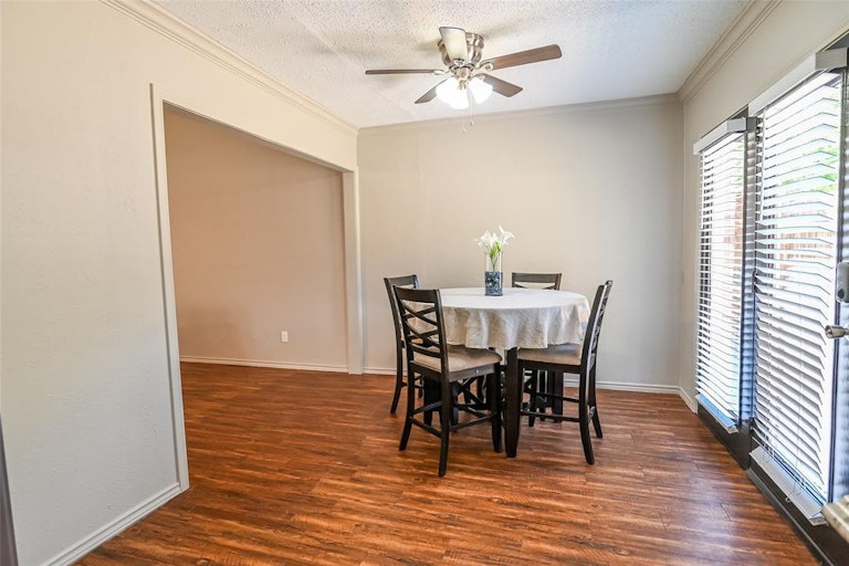 Photo 17 of 39 - 132 Heather Glen Dr, Coppell, TX 75019