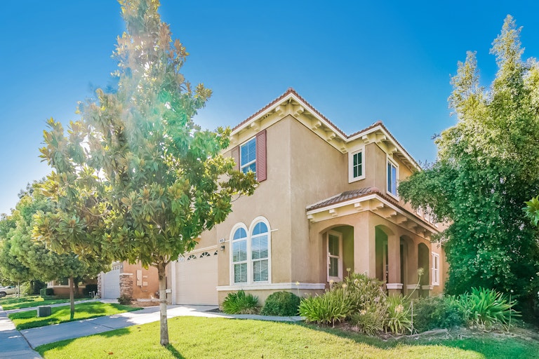 Photo 8 of 27 - 38435 Rancho Vista Dr, Beaumont, CA 92223