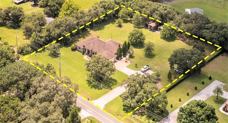 Photo 59 of 60 - 2609 Jim Johnson Rd, Plant City, FL 33566