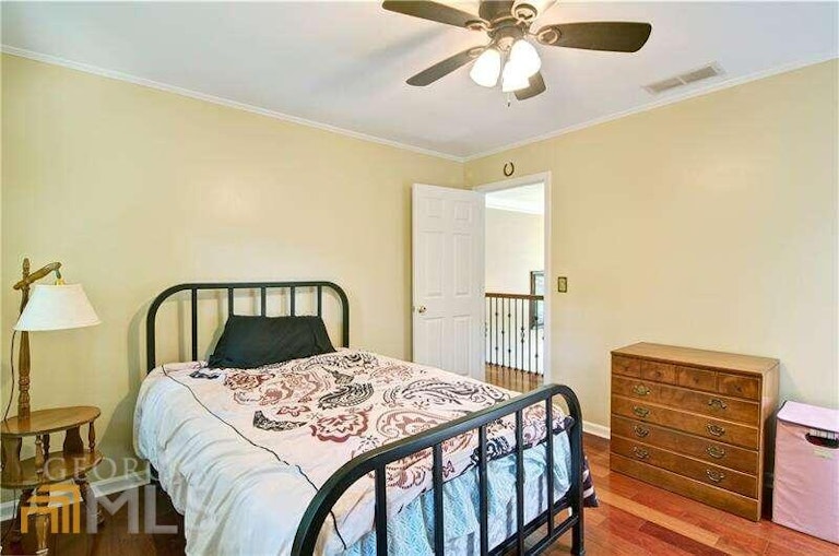 Photo 47 of 78 - 945 Whitehawk Trl, Lawrenceville, GA 30043