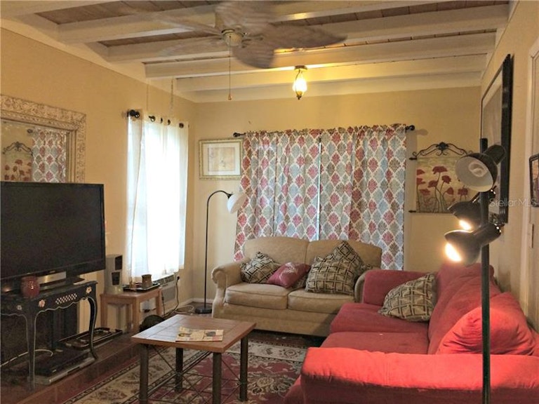 Photo 5 of 12 - 255 Shamrock Blvd, Venice, FL 34293
