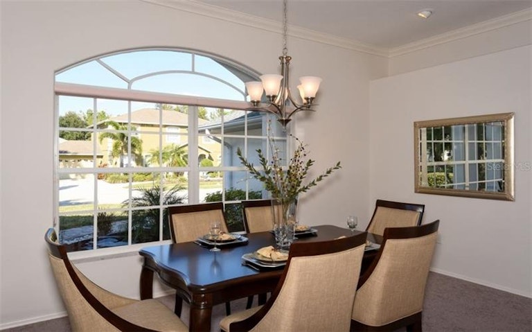 Photo 7 of 25 - 6802 Brookhaven Pl, Bradenton, FL 34203