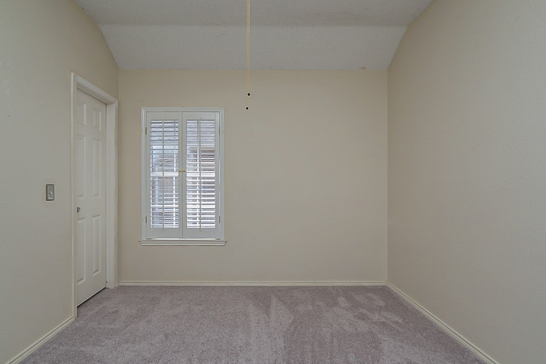 Photo 42 of 47 - 1309 Woodthorpe Dr, Mesquite, TX 75181