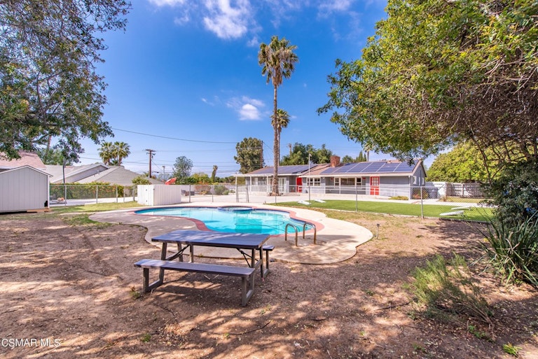Photo 33 of 54 - 982 E Janss Rd, Thousand Oaks, CA 91360