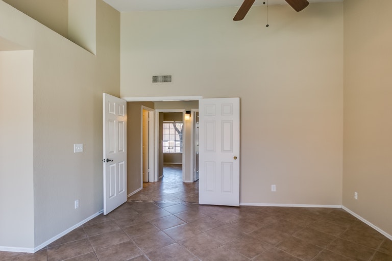 Photo 20 of 36 - 6020 W Grandview Rd, Glendale, AZ 85306