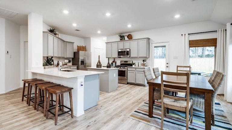 Photo 6 of 23 - 3211 Star Jasmine Ln Hanover II Unit HANOVER, Richmond, TX 77406