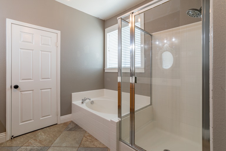 Photo 6 of 26 - 7406 Muir Ct, Highland, CA 92346