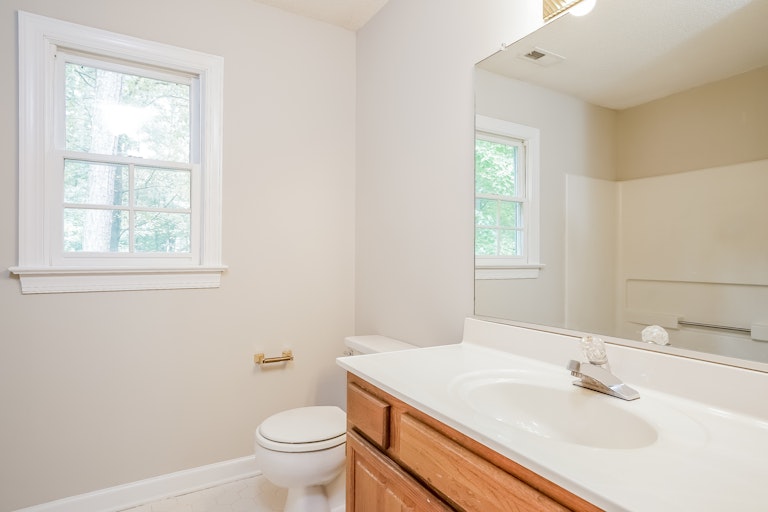 Photo 24 of 25 - 110 Cavendish Dr, Cary, NC 27513