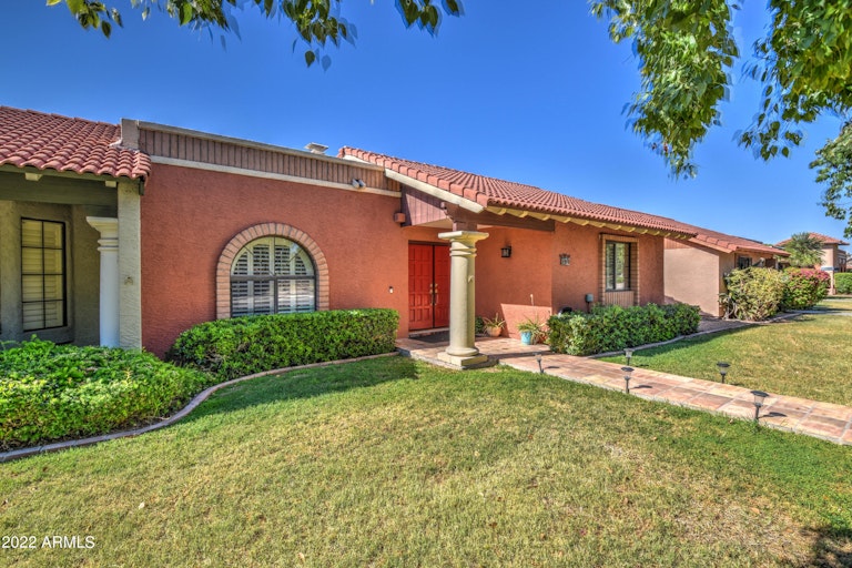 Photo 1 of 27 - 517 W Knox Rd, Chandler, AZ 85225