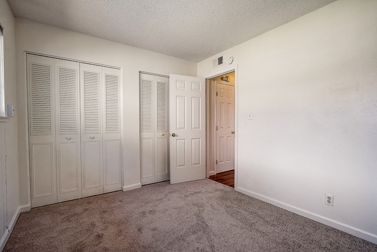 Photo 19 of 22 - 4525 Palm Ave #1, Sacramento, CA 95842