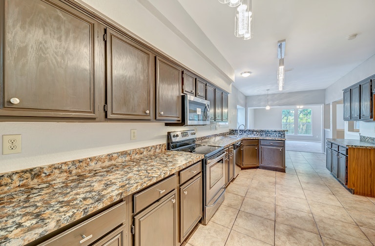 Photo 2 of 30 - 3113 Clovermeadow Dr, Fort Worth, TX 76123