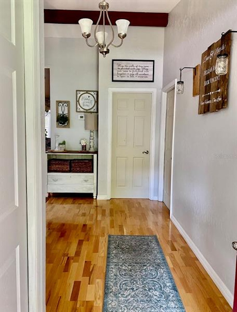 Photo 4 of 23 - 805 E Lansdowne Ave, Orange City, FL 32763