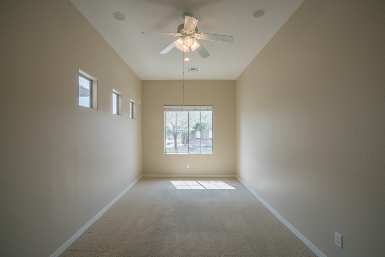 Photo 12 of 25 - 40311 N Chase Oaks Way, Anthem, AZ 85086