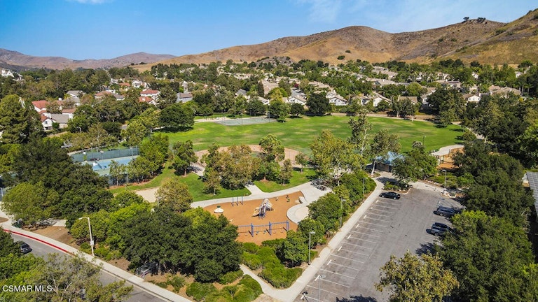 Photo 34 of 40 - 4891 Lazio Way, Oak Park, CA 91377