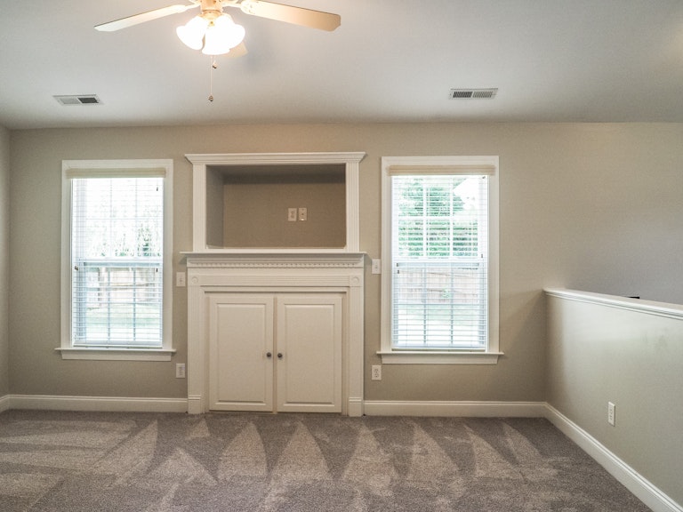 Photo 3 of 19 - 439 Timber Meadow Lake Dr, Fuquay Varina, NC 27526