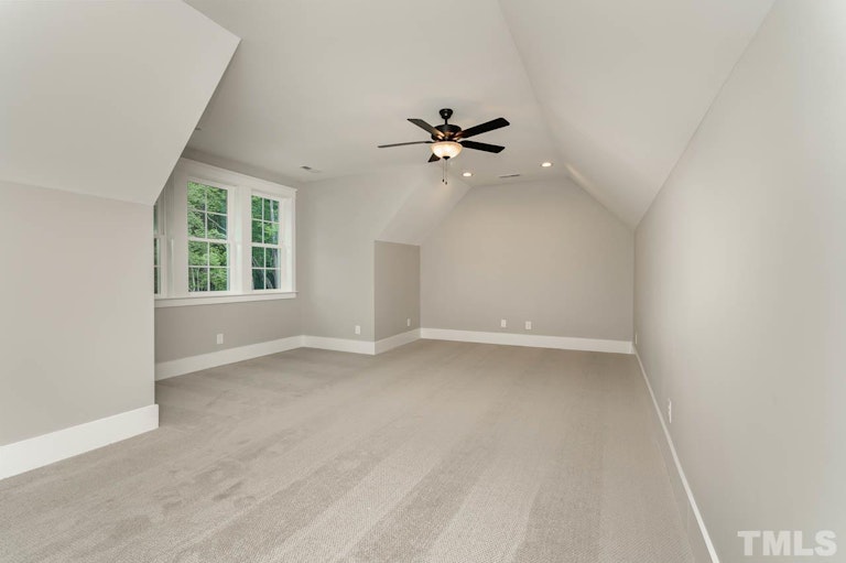 Photo 24 of 33 - 298 Bonterra Way, Chapel Hill, NC 27516