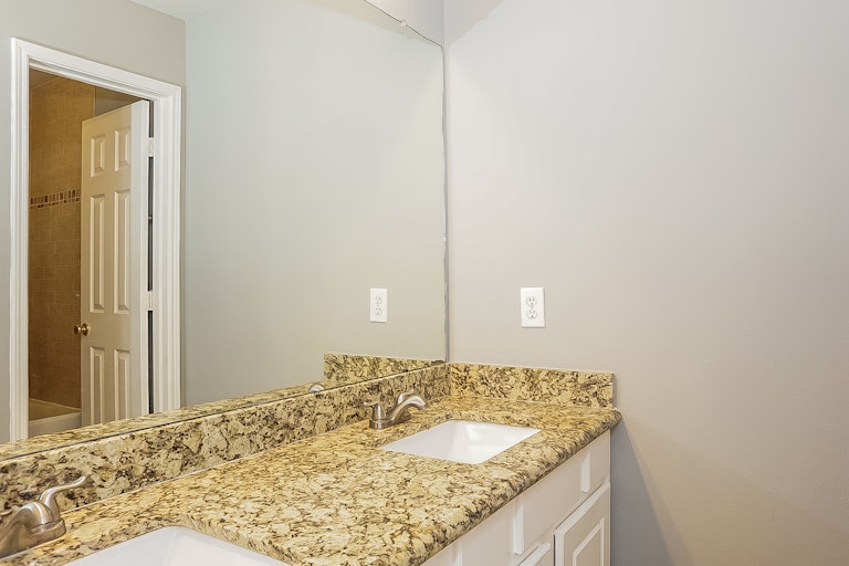 Photo 26 of 27 - 8910 Aberdeen Park Dr, Houston, TX 77095