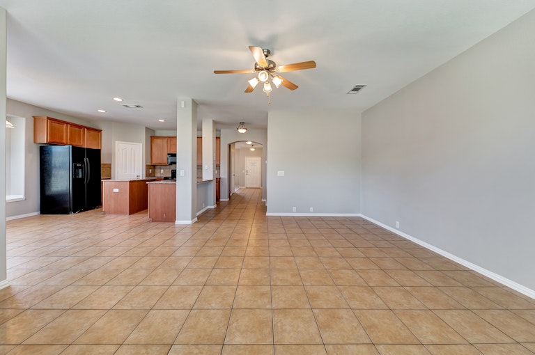 Photo 12 of 38 - 717 Collett Ct, Crowley, TX 76036