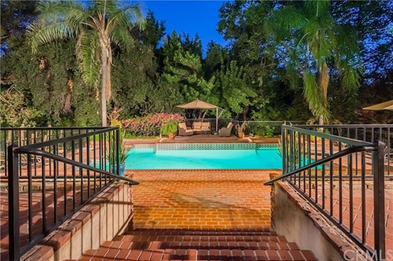 Photo 41 of 59 - 2899 N Monte Verde Dr, Covina, CA 91724