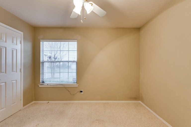 Photo 19 of 28 - 1202 Huntsville Dr, Wylie, TX 75098