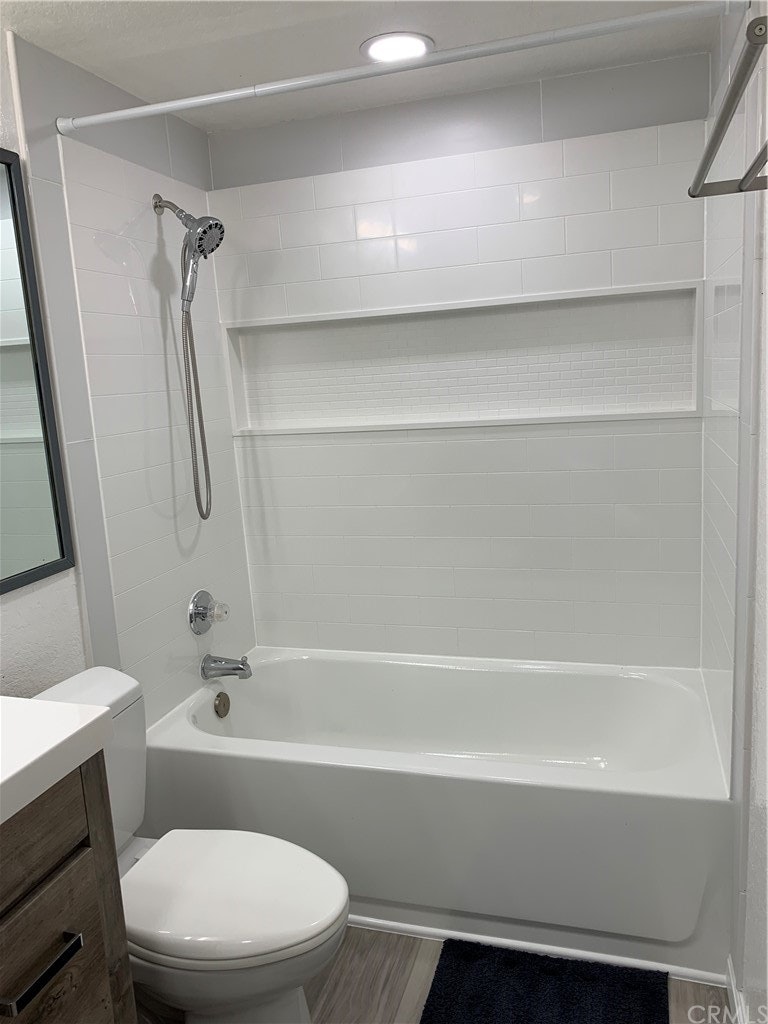 Photo 12 of 17 - 20702 El Toro Rd #300, Lake Forest, CA 92630