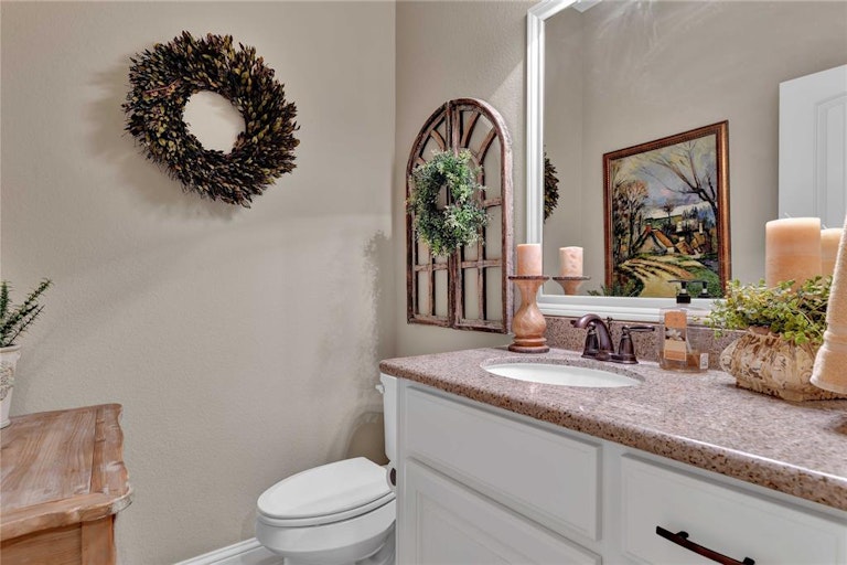 Photo 26 of 38 - 8702 Malardcrest Dr, Humble, TX 77346