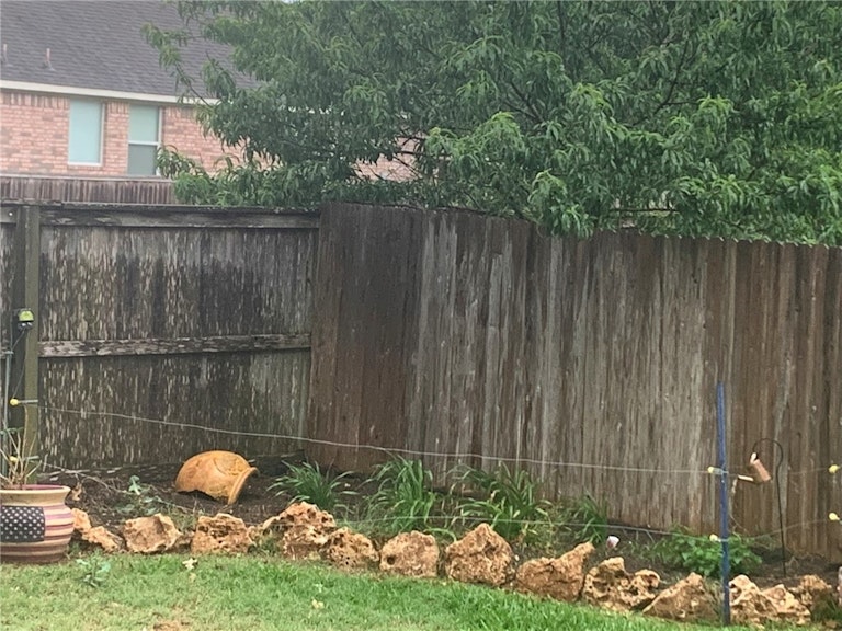 Photo 34 of 34 - 2005 Overland Dr, Leander, TX 78641