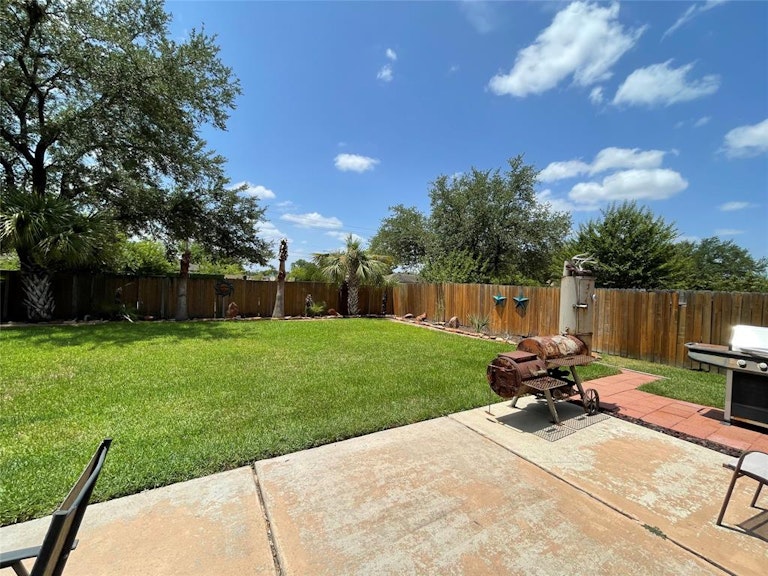 Photo 21 of 23 - 13811 River Keg Dr, Houston, TX 77083