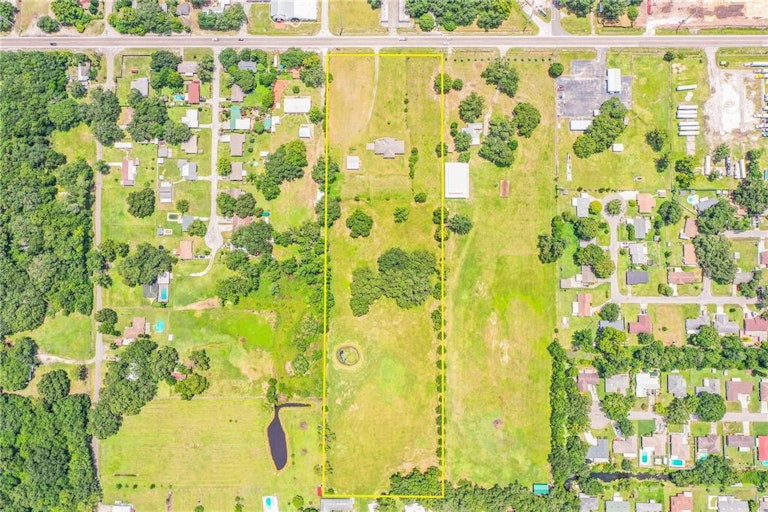 Photo 52 of 68 - 1634 N Combee Rd, Lakeland, FL 33801