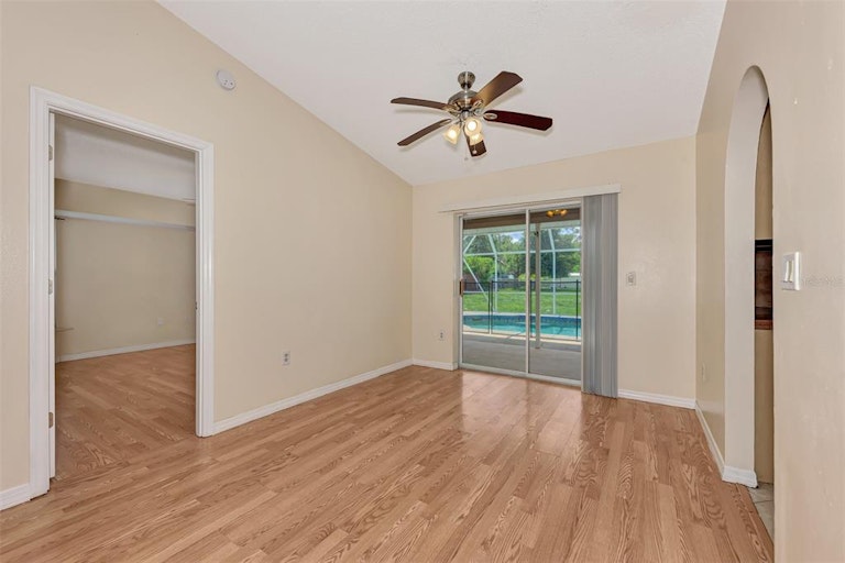 Photo 22 of 59 - 3985 Lundale Ave, North Port, FL 34286
