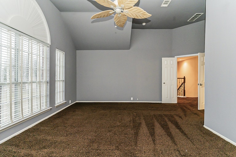 Photo 18 of 25 - 7909 Spring Run, North Richland Hills, TX 76182