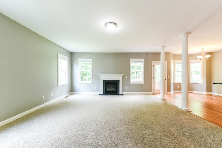Photo 7 of 29 - 1119 Virginia Water Dr, Rolesville, NC 27571