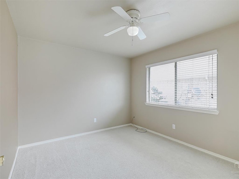 Photo 14 of 20 - 117 Magnolia St, Anna, TX 75409