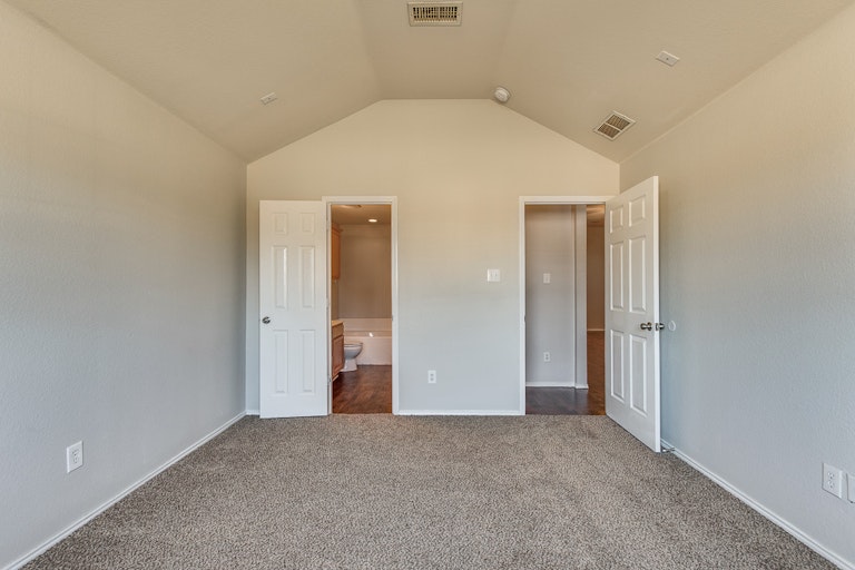 Photo 15 of 27 - 2824 Watercress Dr, Little Elm, TX 75068