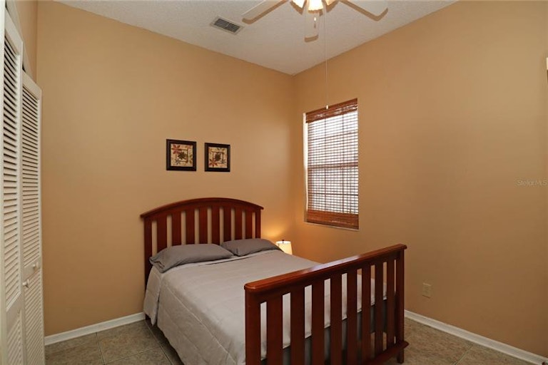 Photo 16 of 32 - 3943 Ocita Dr, Orlando, FL 32837