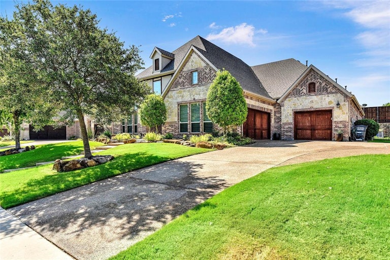 Photo 3 of 26 - 1210 Circle J Trl, Prosper, TX 75078