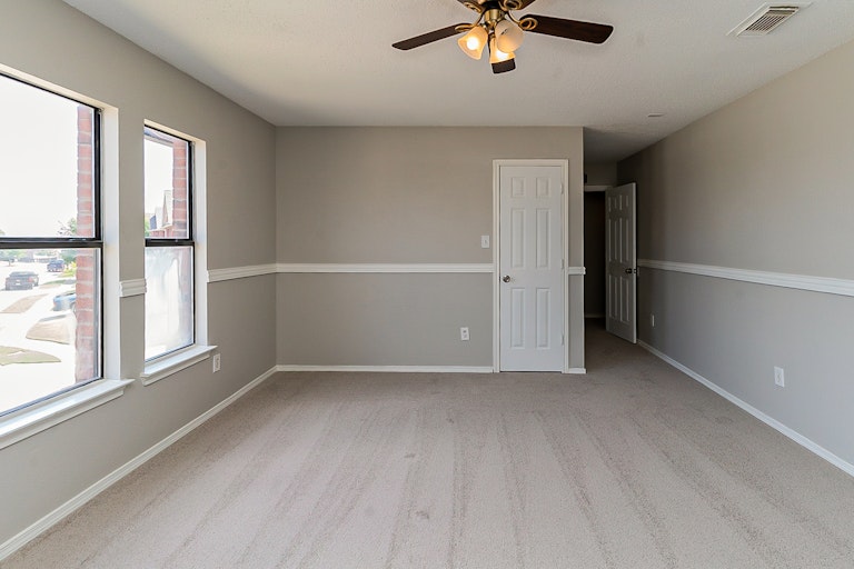 Photo 27 of 32 - 4200 Birch Creek Rd, Fort Worth, TX 76244