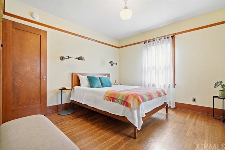 Photo 17 of 42 - 526 E 8th St, Long Beach, CA 90813