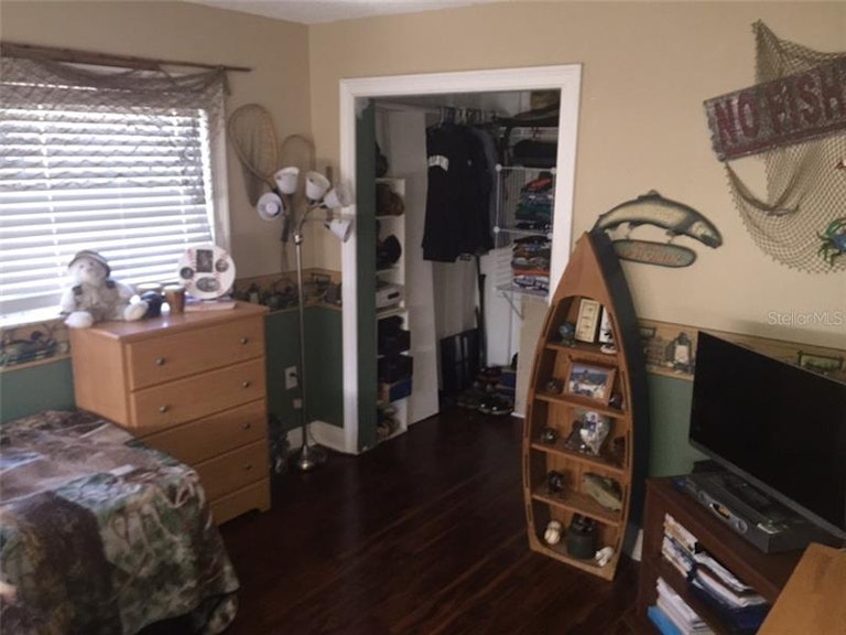 Photo 11 of 24 - 22250 Weeks Blvd, Land O Lakes, FL 34639
