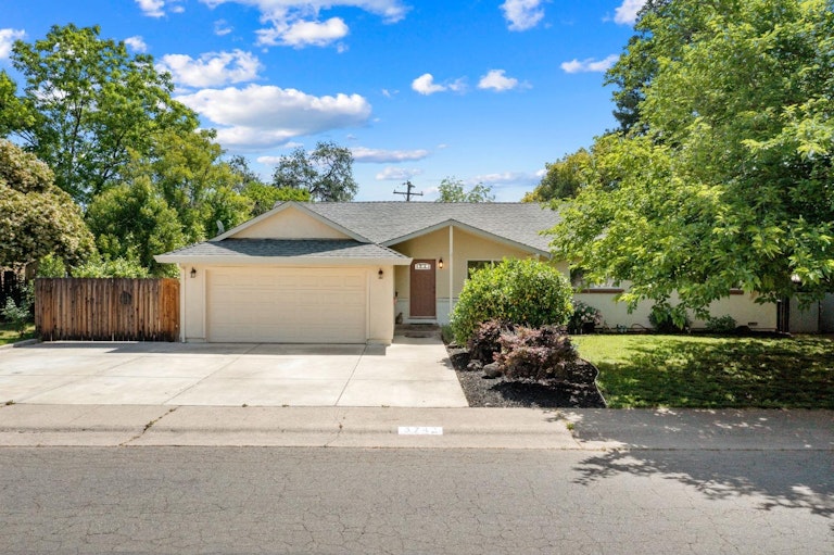 Photo 38 of 42 - 5742 Fairvale Way, Orangevale, CA 95662