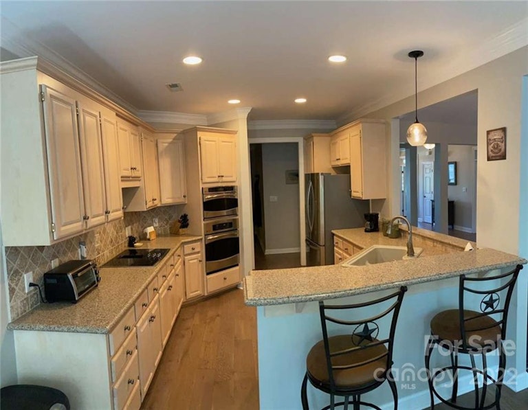 Photo 4 of 19 - 9614 Black Watch Ct, Charlotte, NC 28277