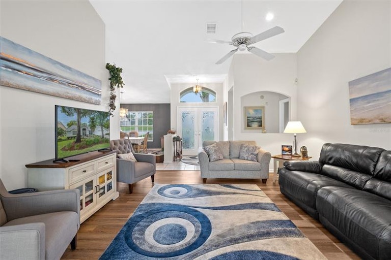 Photo 6 of 40 - 5085 Florentine Ct, Spring Hill, FL 34608