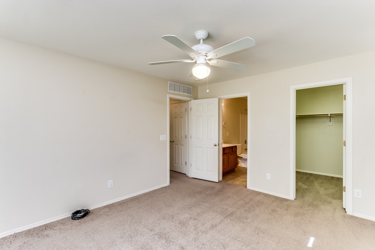 Photo 21 of 31 - 17442 W Boca Raton Rd, Surprise, AZ 85388