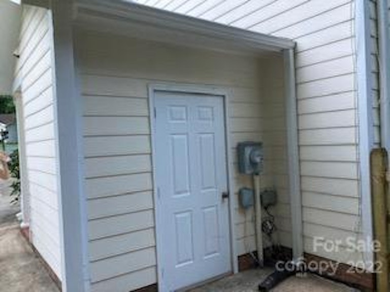 Photo 18 of 26 - 2801 Allenton Trails Ln, Charlotte, NC 28212